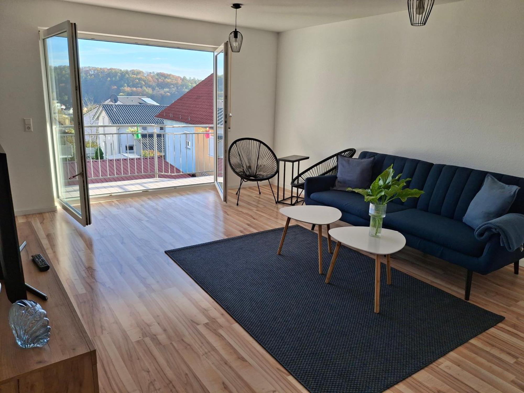 Schoene Mit Balkon Apartment Stockach